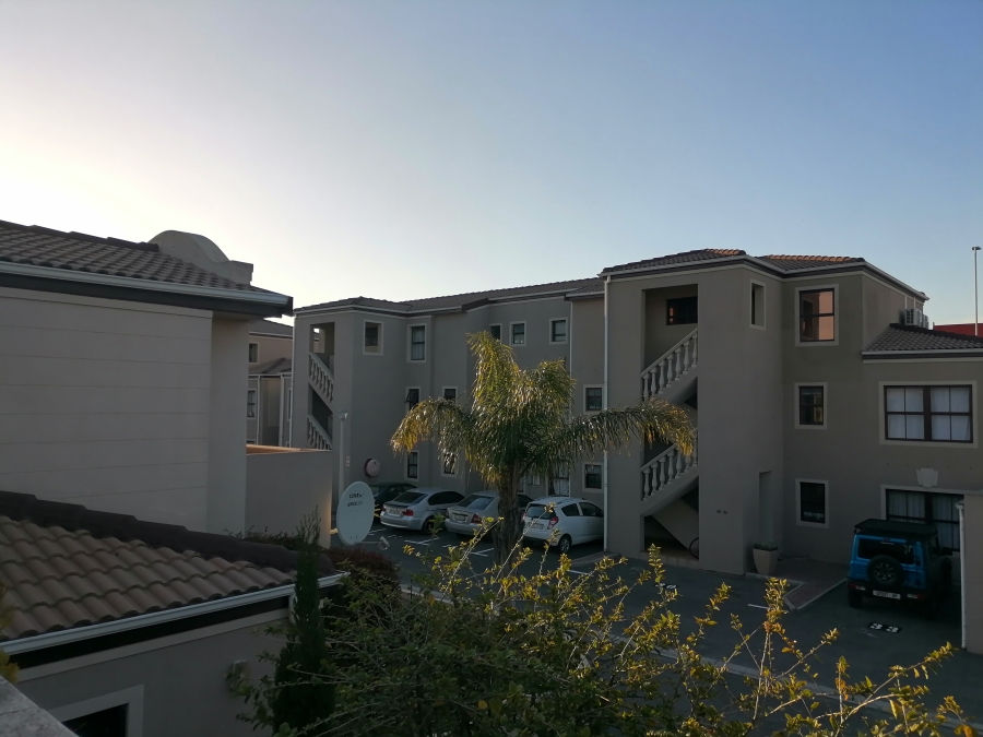 To Let 2 Bedroom Property for Rent in Parklands North Western Cape